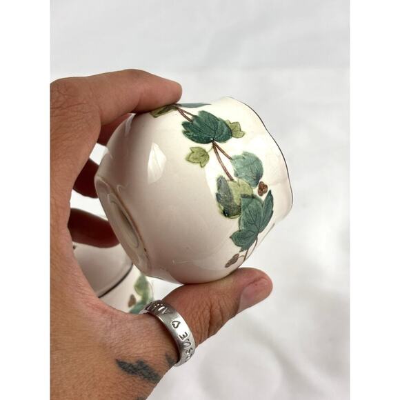 VTG Green Ivy Plant Salt and Pepper Ceramic Shakers Japan Set - Picture 6 of 16